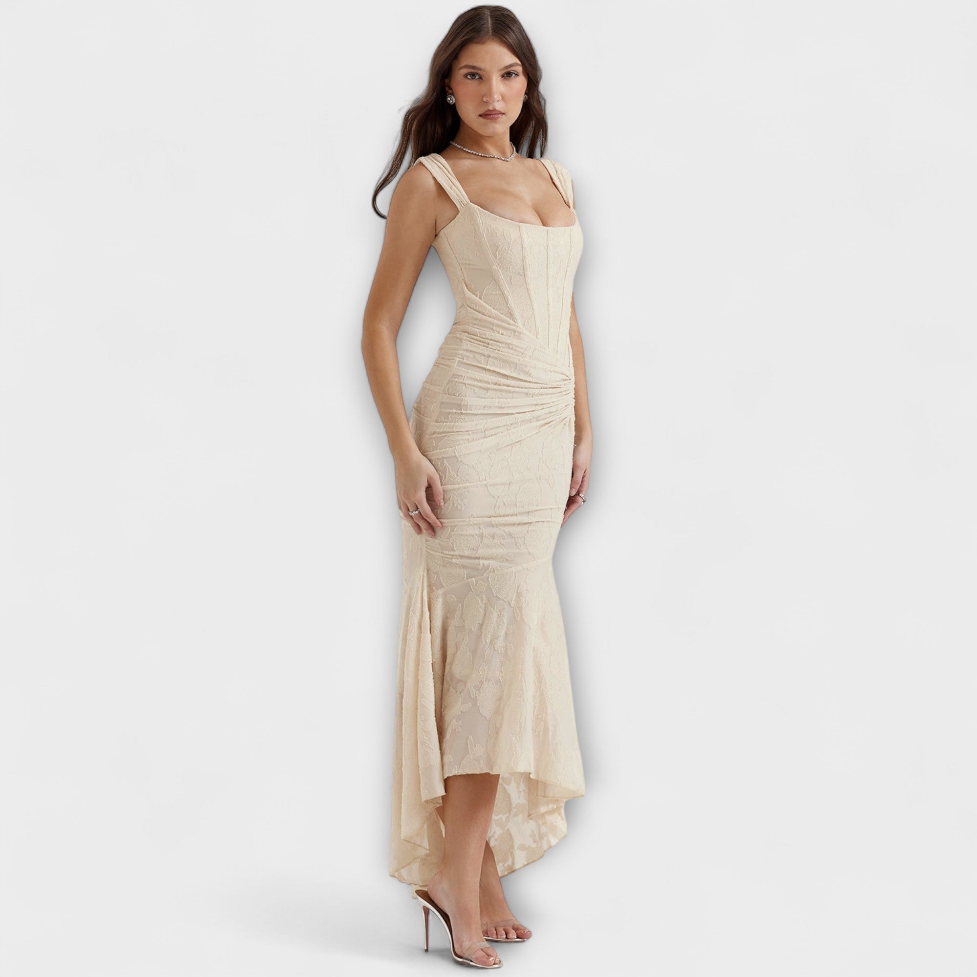 Renske - Long dress with an elegant and sophisticated bodice
